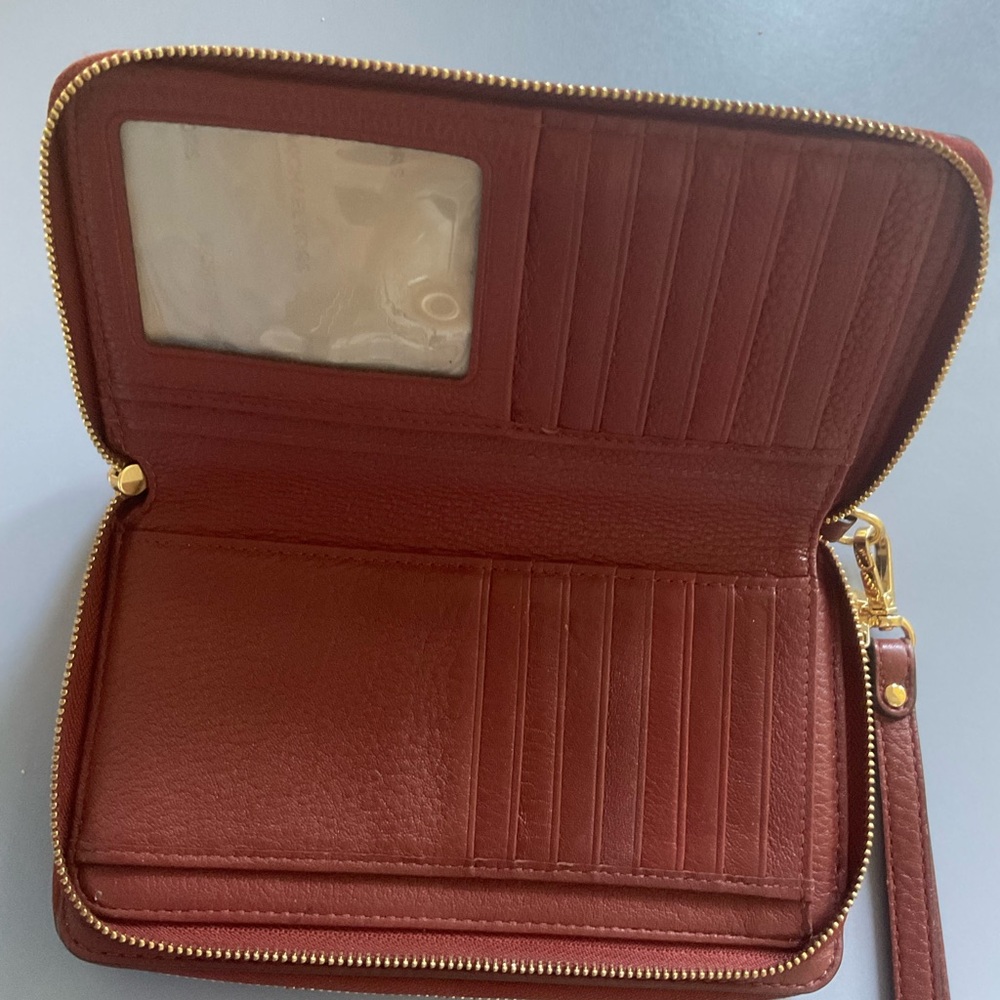 Michael Kors Wristlet Brown - Double-Zip Wallet Pebbled leather - Picture 6 of 8
